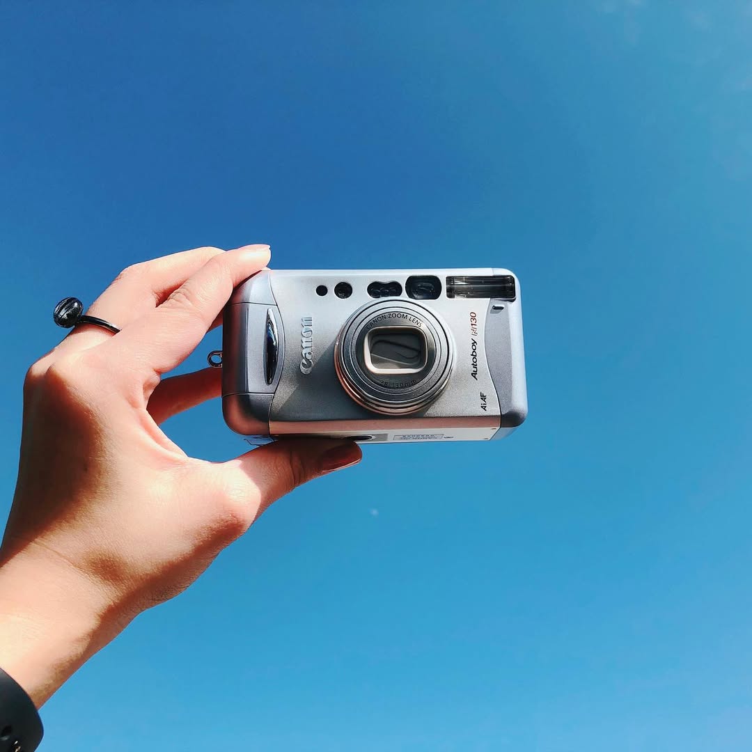 Canon Autoboy N130 35mm Film Camera - Camera Kangaroo