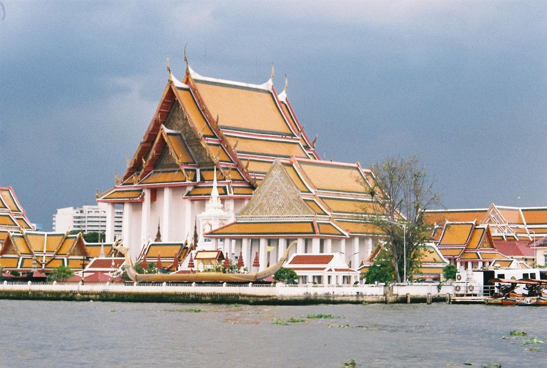 Olympus MJU Zoom 115 35mm Film Camera - Camera Kangaroo