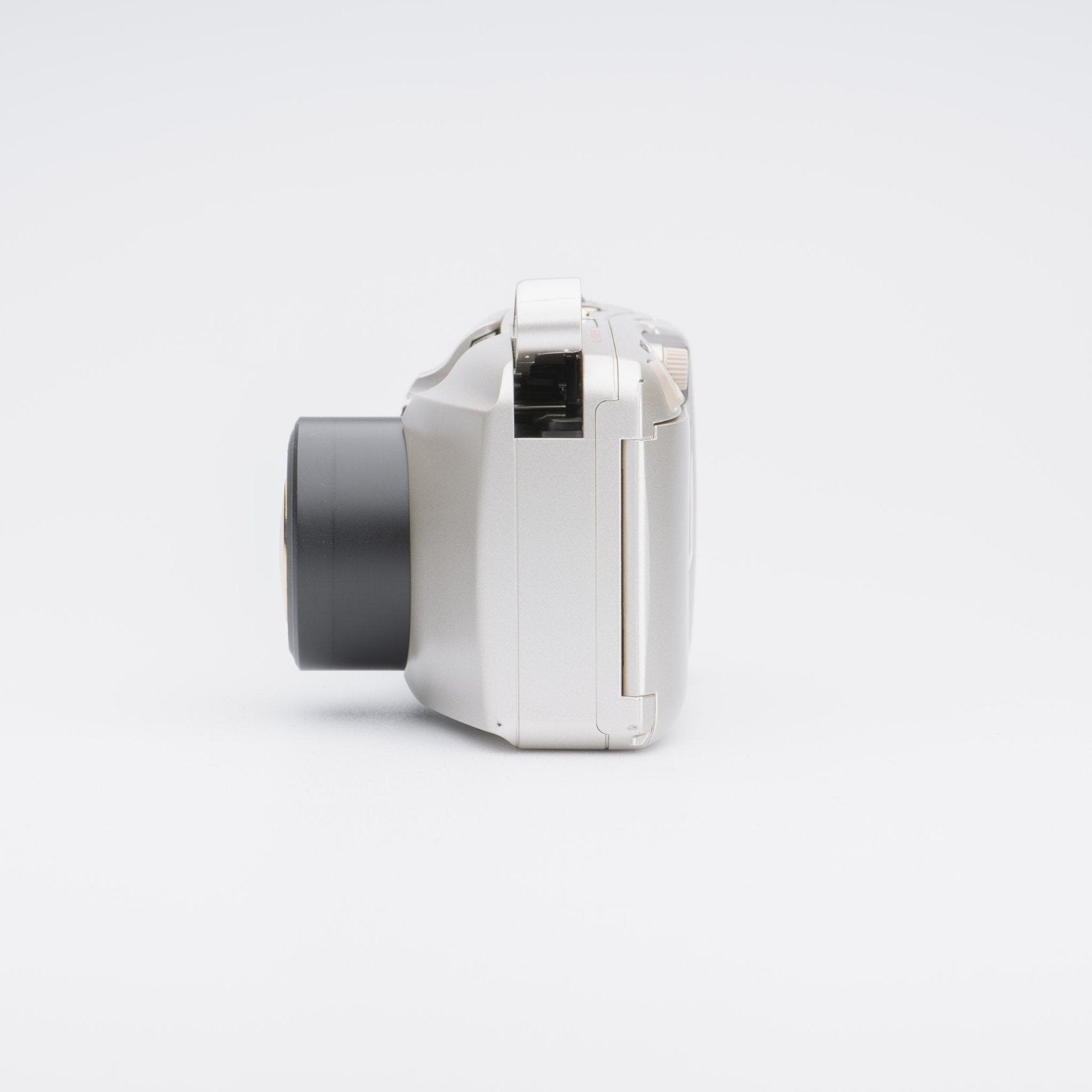 Olympus MJU Zoom 115 Deluxe 35mm Film Camera - Camera Kangaroo
